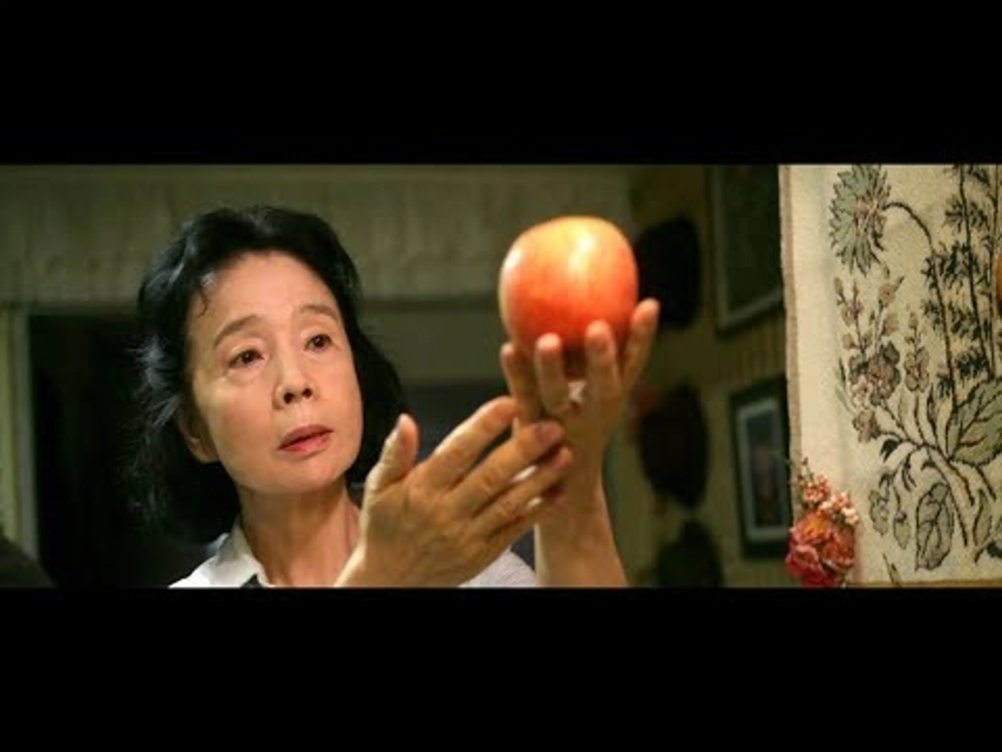 이창동 감독이 말하는 시와 죽음 그리고 영화와 윤리 - 시 해석 리뷰