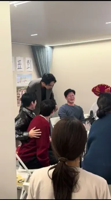 대표님 무릎에 앉을수있는 사이 다시보기 쇼츠