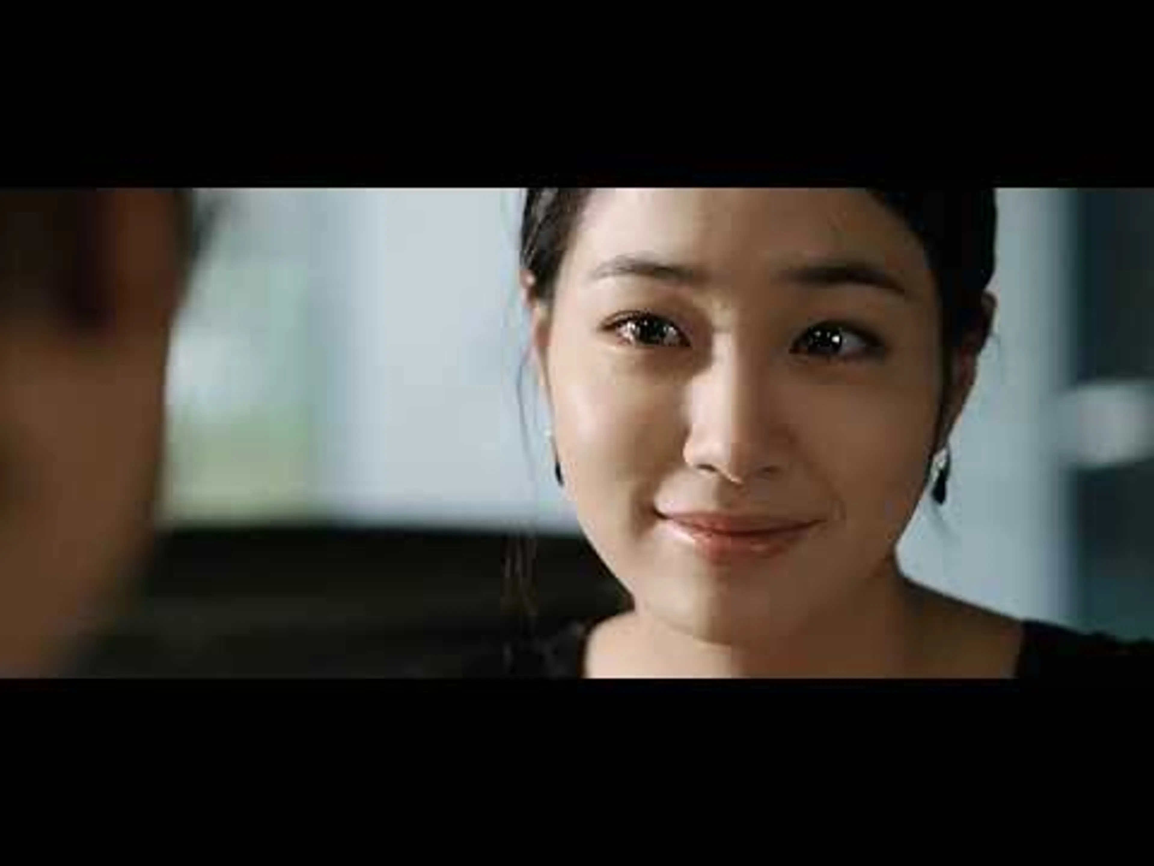 Lee Ming Jung's Feet  -  펜트하우스 코끼리 \\ Searching for the Elephant 2009
