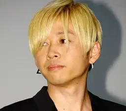 나오이 요시후미