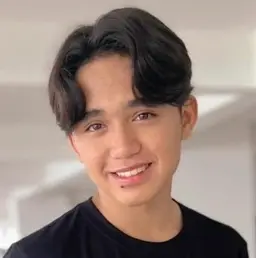 아만드 에즈라