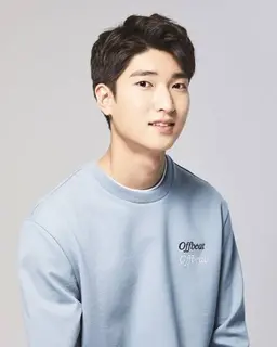 신재범