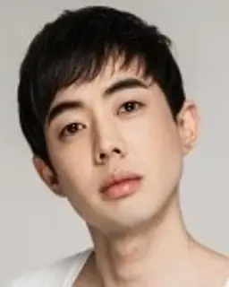 이강욱