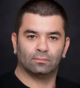 뷜렌트 샤크라크