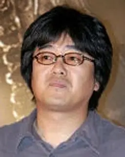 남기웅