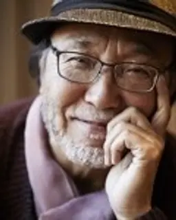 신강균
