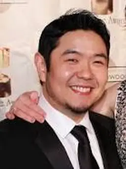 에릭 바우자