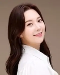 최은지
