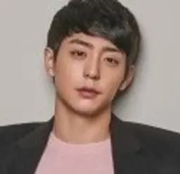 김현우