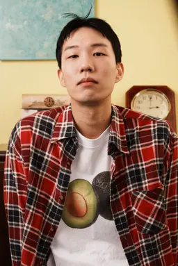 김단