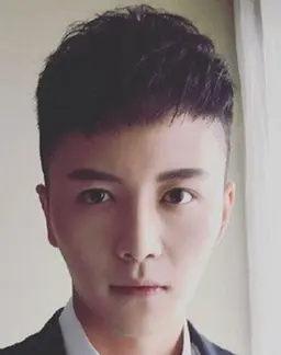 진우성