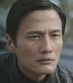 윤자유