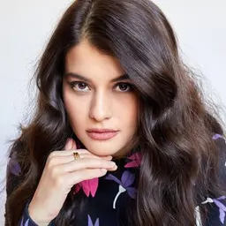 소피아 블랙 디엘리아