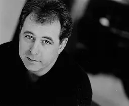 애드리안 트러스