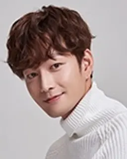 이현욱