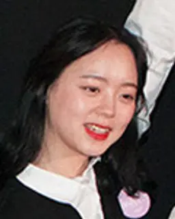 김효인