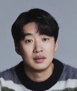 안재홍