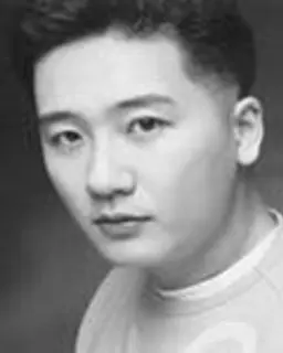 김일웅