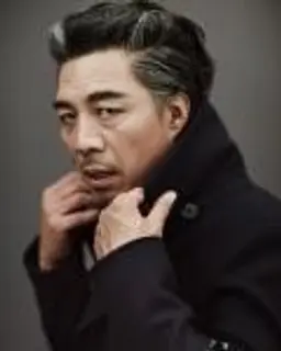 안길강
