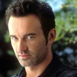 Julian McMahon