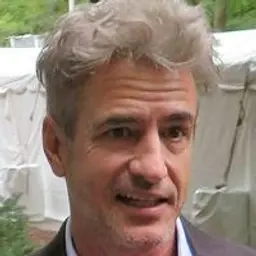 더모트 멀로니