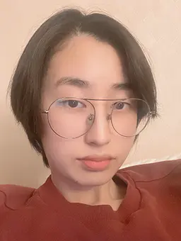 안현진