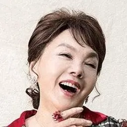 김수미