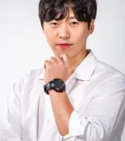김창현