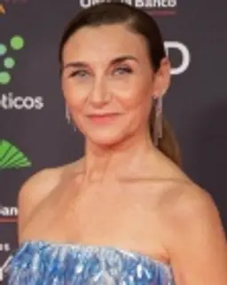 모나 마르티네스