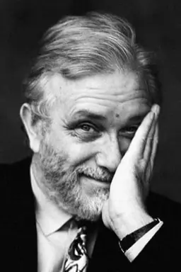 루치아노 드 크레센조