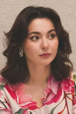 Hania Amir