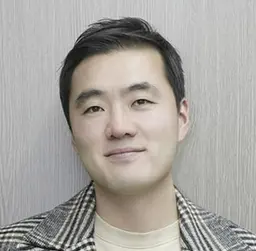 변승민