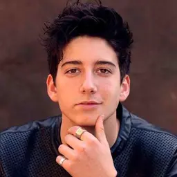Milo Manheim