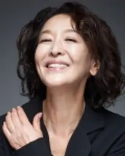 윤석화