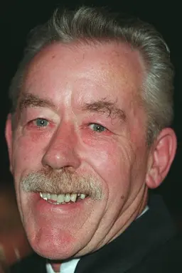 Leslie Schofield