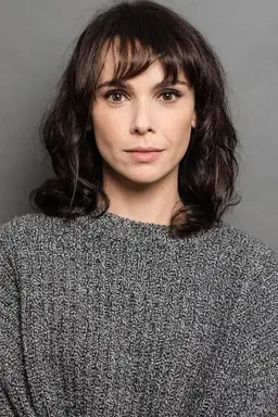 Débora Falabella