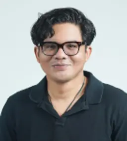 파자르 누그로스