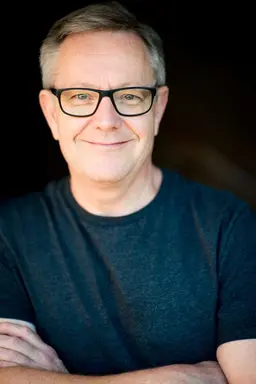 Jonathan Biggins