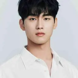 홍민기