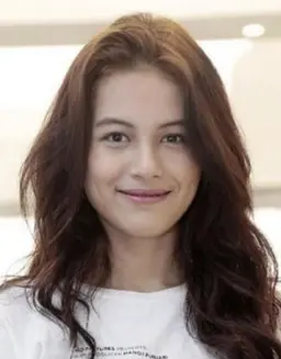 라니아 피라
