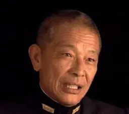 이와마츠 마코 