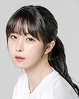 조현영