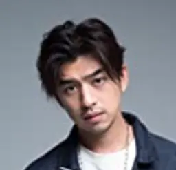 천보린