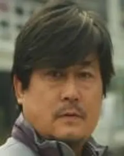 김학룡