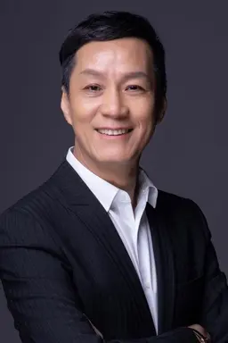 Yuanzheng Feng