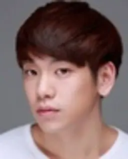 안승균