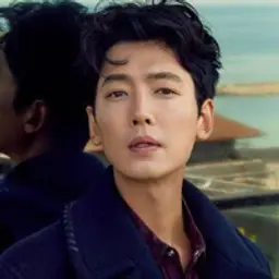 정경호