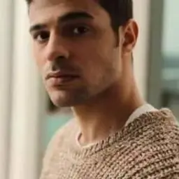 할리트 외즈귀르 사르