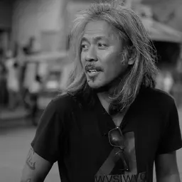 라브 디아즈