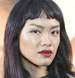 켈리 탄디오노